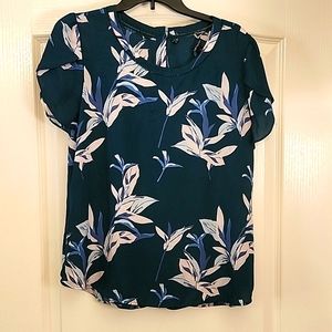 Hawthorn green blouse